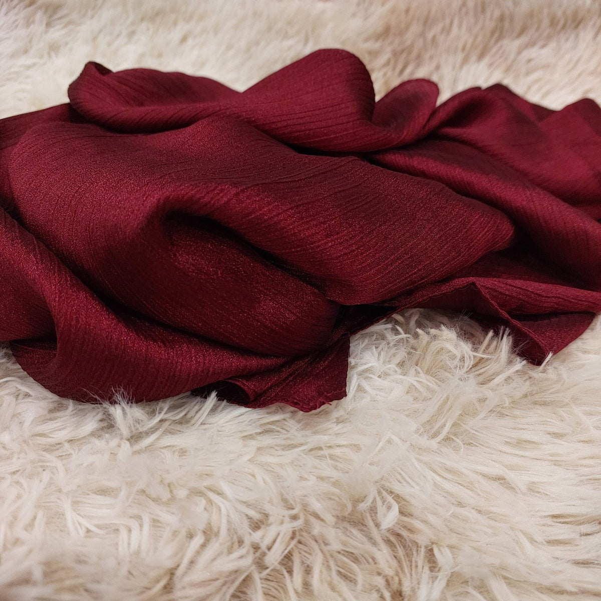 Crinkle Silk (Maroon)