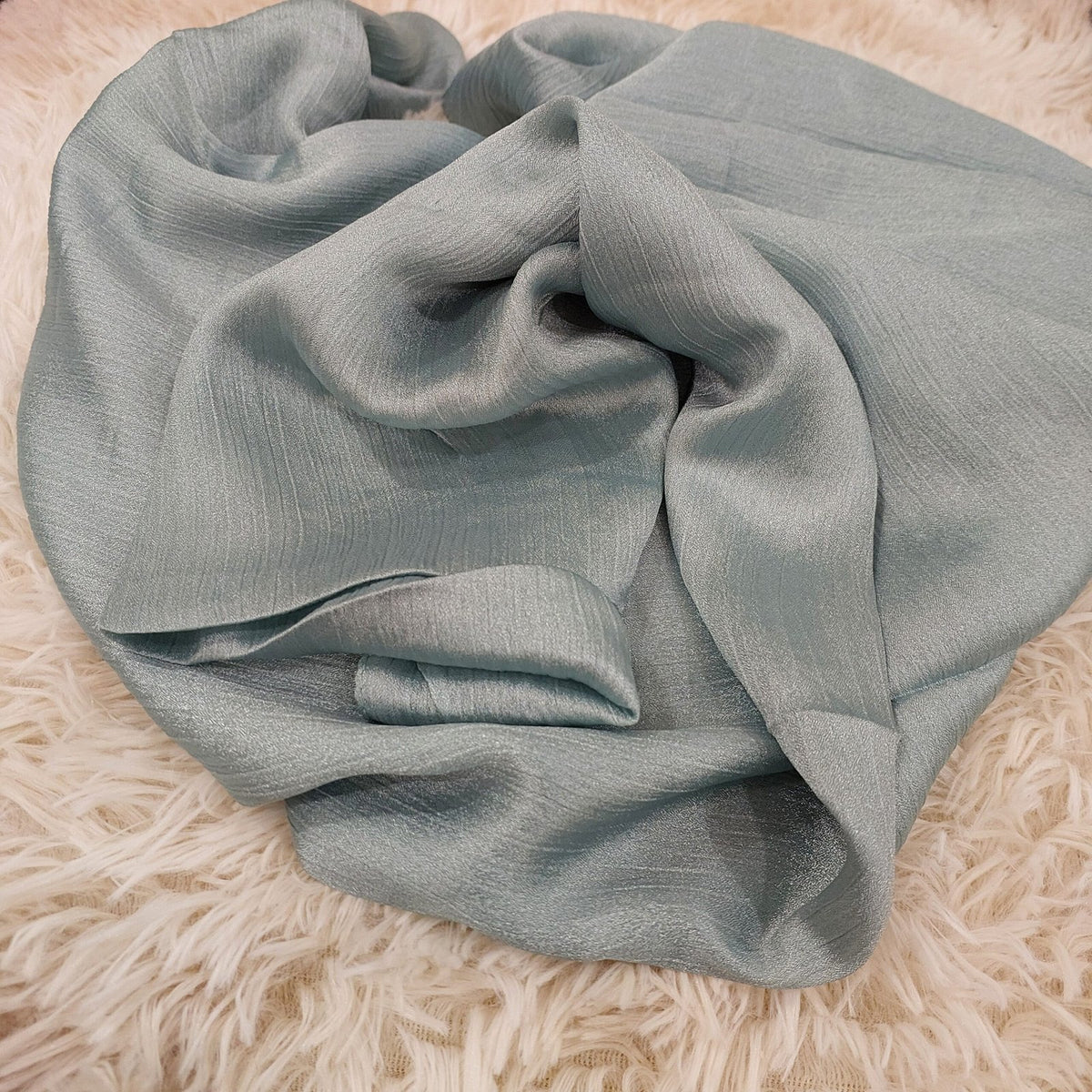 Crinkle Silk (Sage Green)