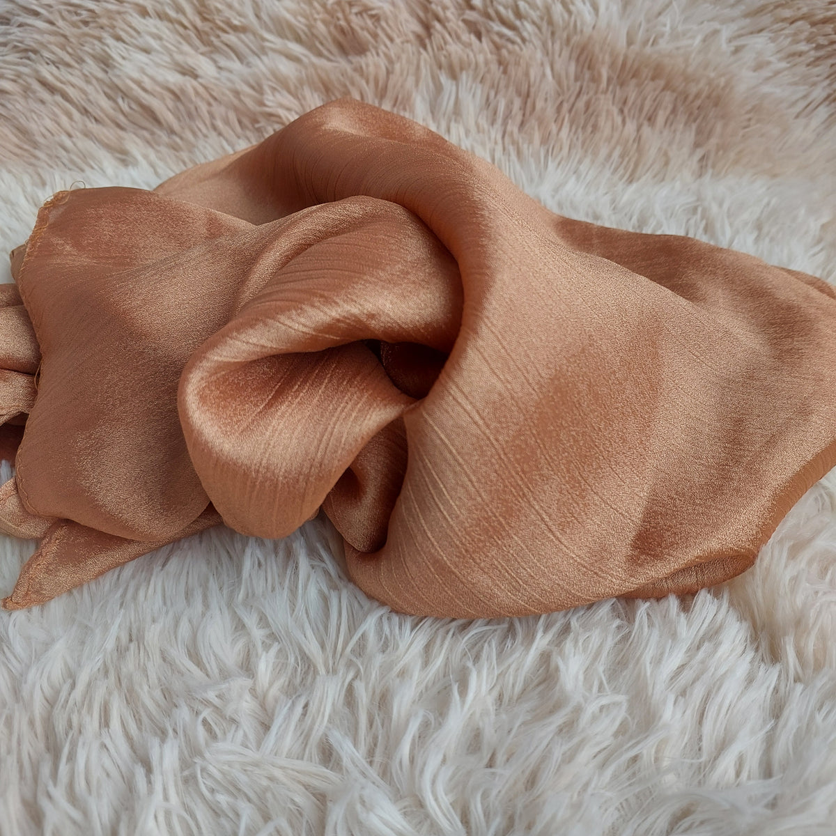 Crinkle Silk (Mettalic Gold)