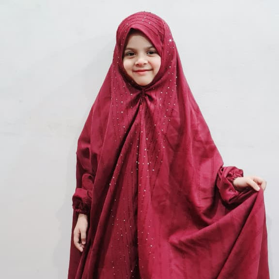 Kids Namaz Chaddar – Maroon (Sequin Pannel)